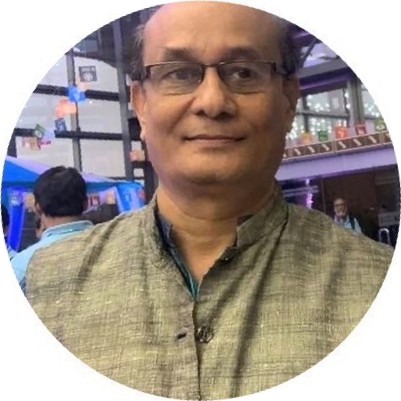phdHolder Image